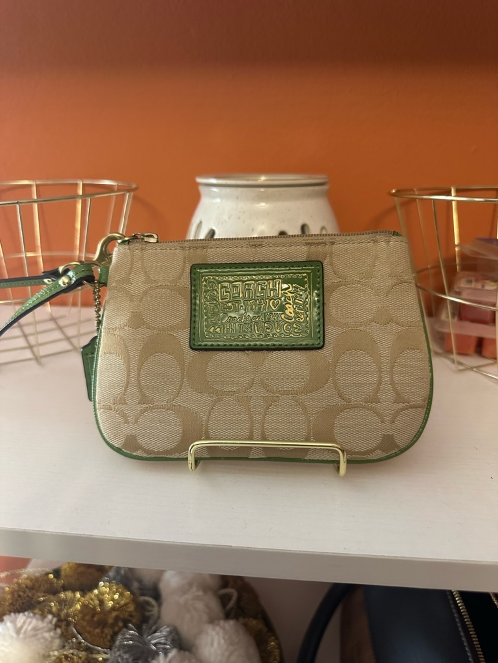 COACH Poppy Signature Print Tan/Apple Green Canvas Wristlet - Picture 2 of 12